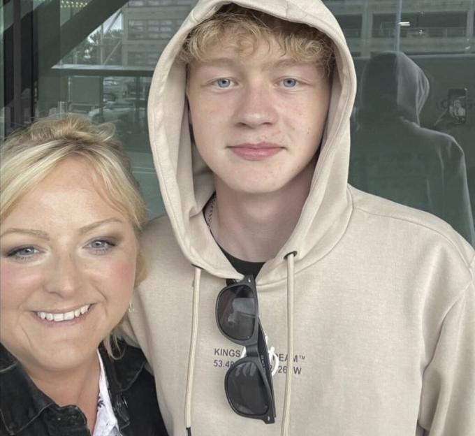 NINTCHDBPICT001061608566