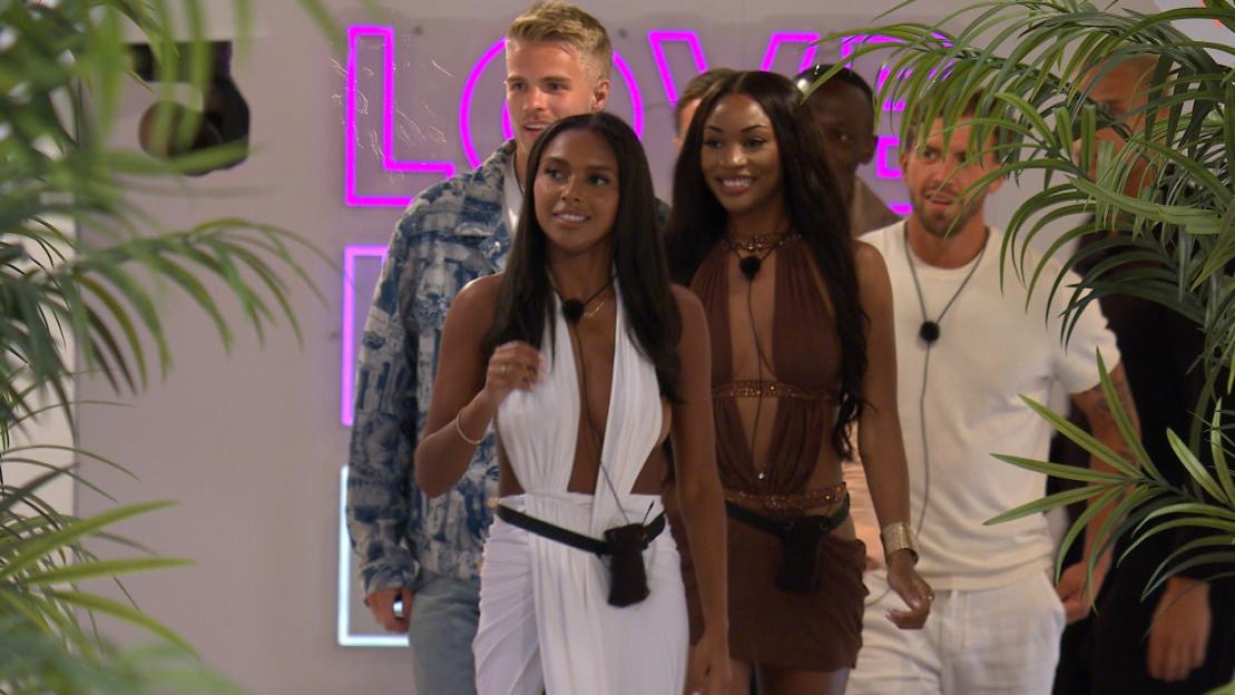 Namibia and Victoria, from Love Island All Stars, walking with other contestants.