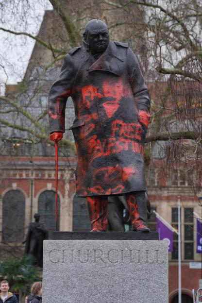 Churchill statue vandalised