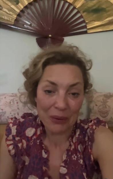 'Ladies of London Star Cries Heartbroken Over Drowning of Beloved Pet Magpie Following Show Cancellation'