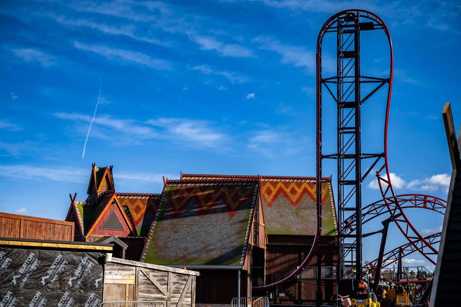 Construction of Valgard: Realm of the Vikings, with a rollercoaster and Viking-themed buildings.