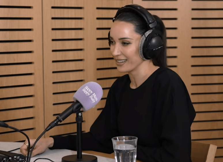 'Damien Hirst's Ex Roxie Nafousi Opens Up About Cocaine Withdrawal and Struggles During Pregnancy'