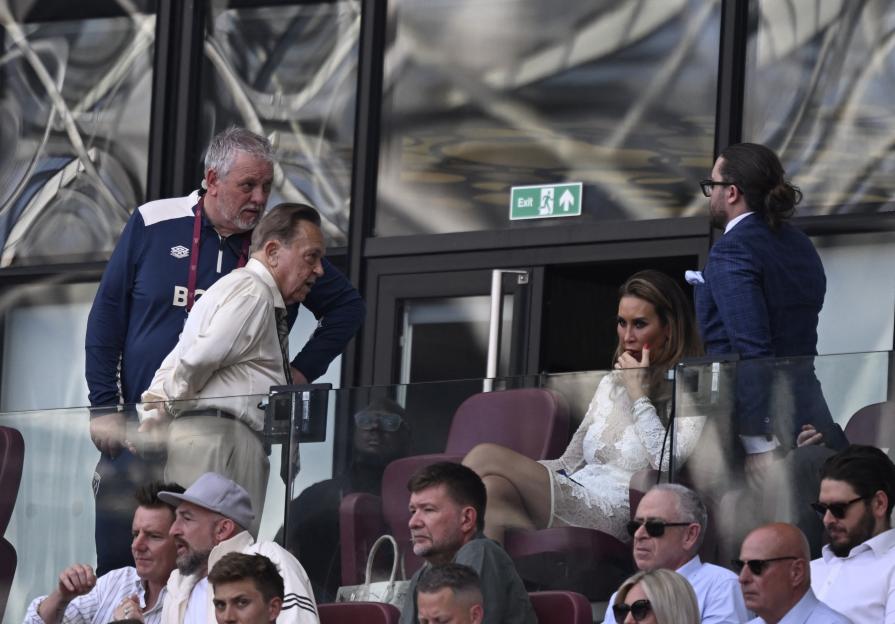 Premier League - West Ham United v Leeds United