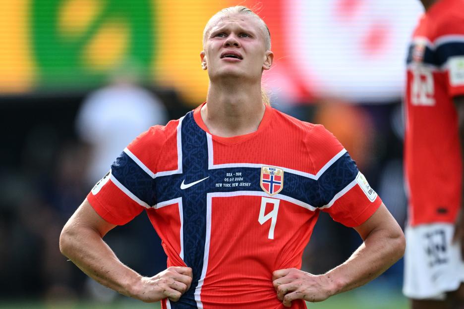 Norway's World Cup Quarter-Final Hopes Dwindle as Players Struggle with Illness Ahead of England Clash