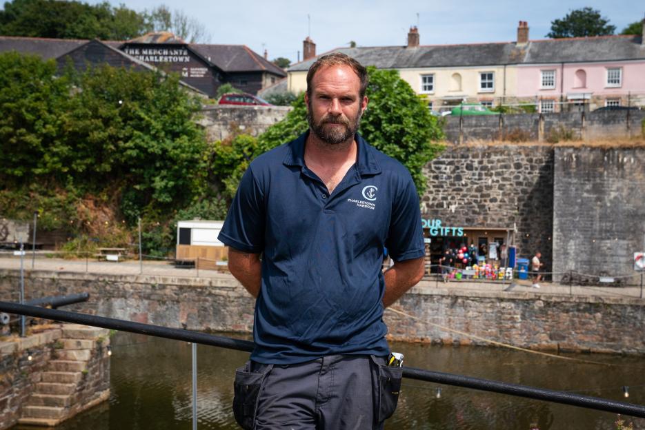 Poldark town turned into Cornwall's "Ibiza" with yobs ....