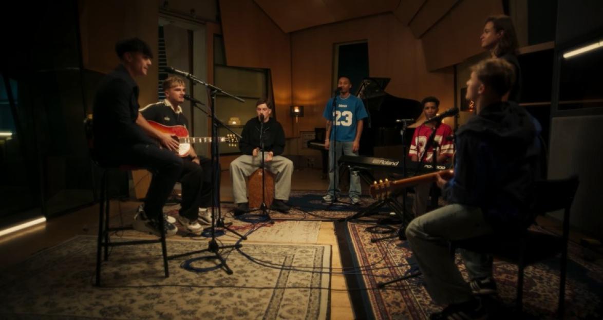 NINTCHDBPICT001045983946