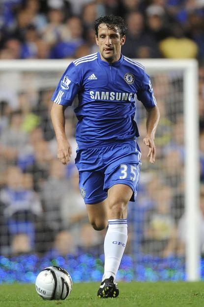 Soccer - Carling Cup - Third Round - Chelsea v Queens Park Rangers - Stamford Bridge