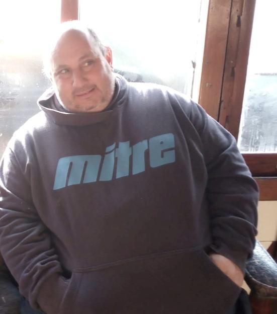 Grandad loses half his body weight after worrying he wouldn't see his 60s