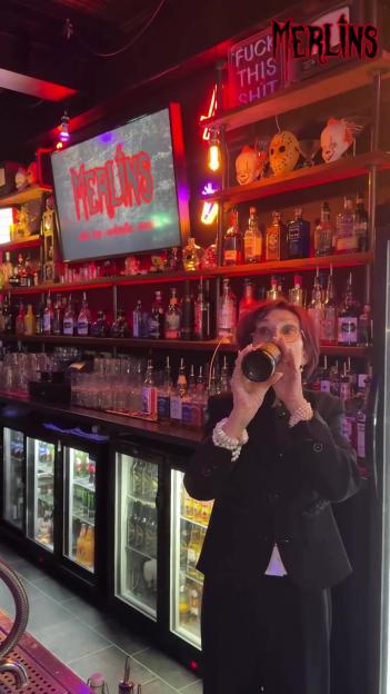 Sharon Osbourne Shocks Fans by Tapping Beer Behind the Bar in Ozzy’s Hometown!