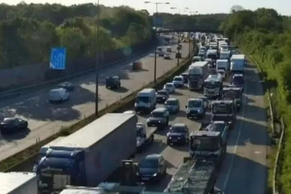 M25 Traffic Nightmare: Six Miles of Jam After Multi-Vehicle Rush Hour Pile-Up