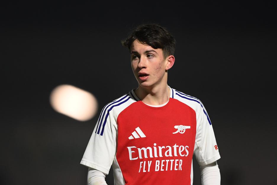 Arsenal Youth Sensation Departs After a Decade with Emotional Farewell, Set to Join London Rivals