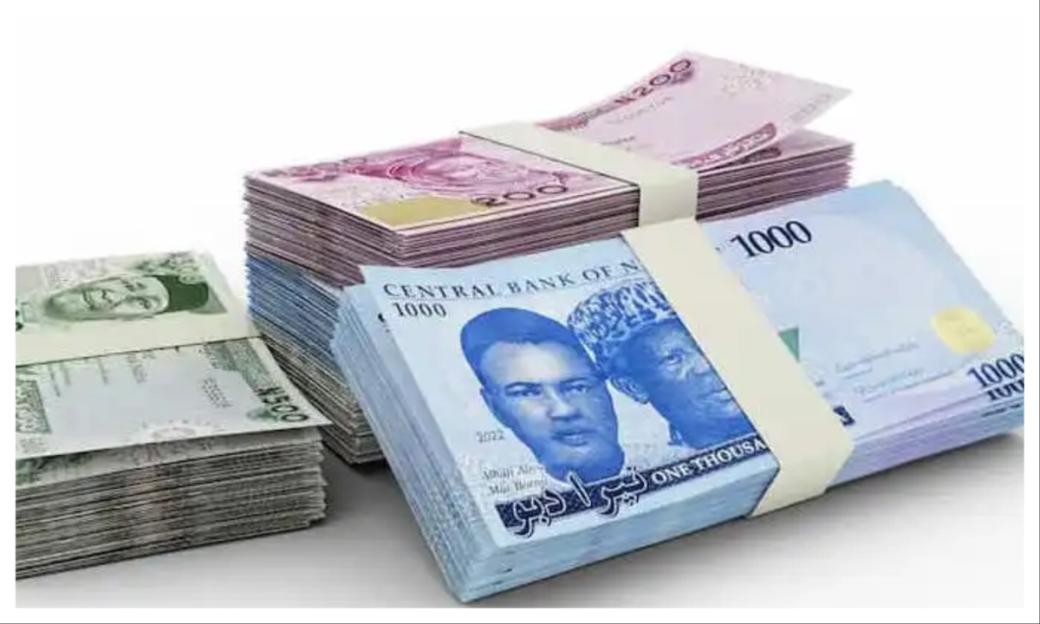 'EFCC Witness Blames Commercial Banks for 2022 Naira Notes Shortage'
