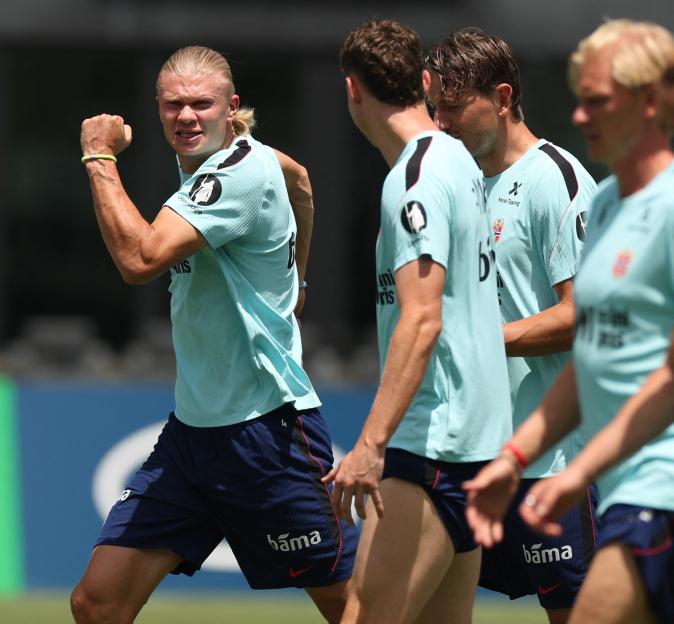 Erling Haaland Cranks Up the Heat on ‘Clear Favorites’ England Before Norway’s World Cup Showdown, Takes Aim at Wayne Rooney