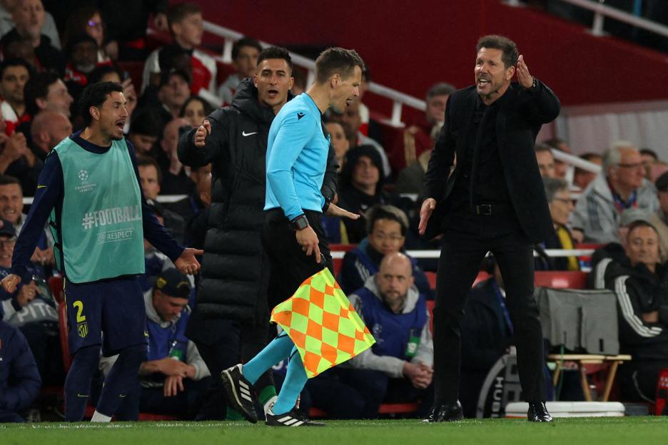 FBL-EUR-C1-ARSENAL-ATLETICO