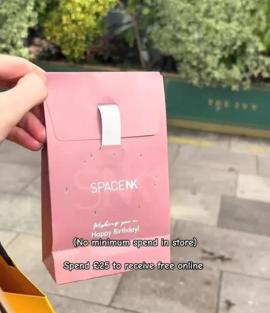 NINTCHDBPICT001067257135