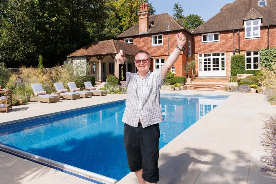 Former milkman who won £4M home doesn't buy round and plans 'mini Wimbledon'