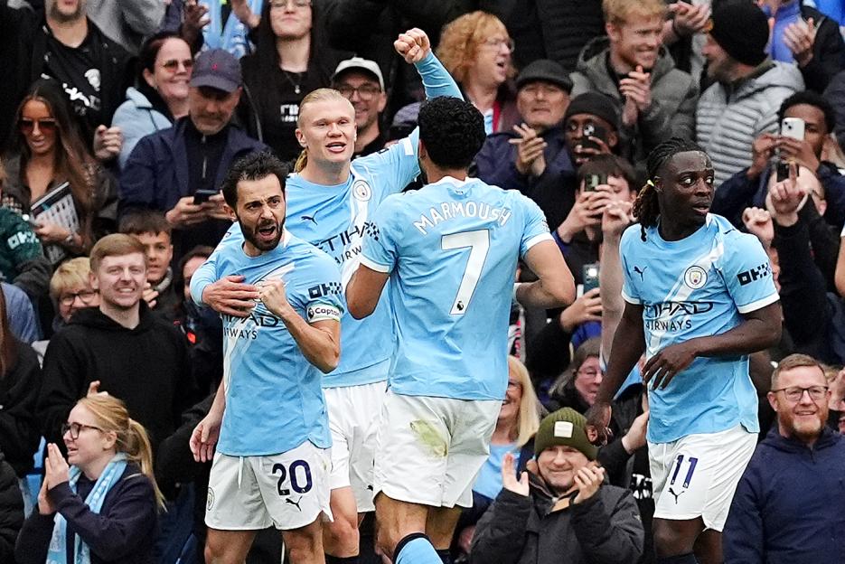 Man City Dominates Brentford 3-0: Erling Haaland's Spectacular Backheel Goal Keeps Arsenal on Edge in Title Race