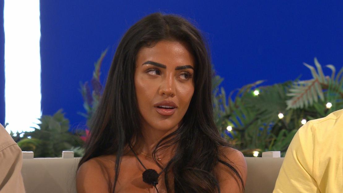 Tina Rad on "Love Island" episode.