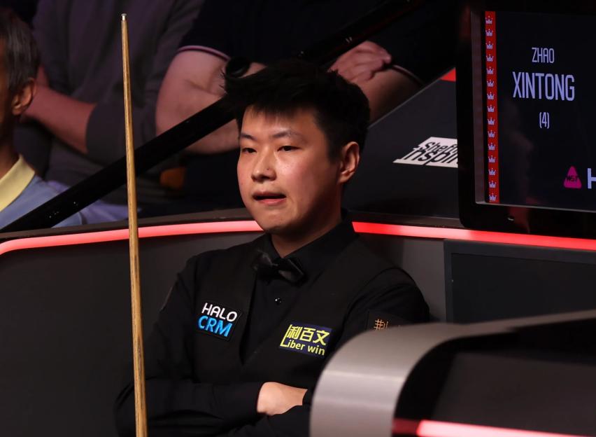 “Crucible Curse Hits Hard: Shaun Murphy Eliminates Reigning Champion Zhao Xintong from World Snooker Championship”