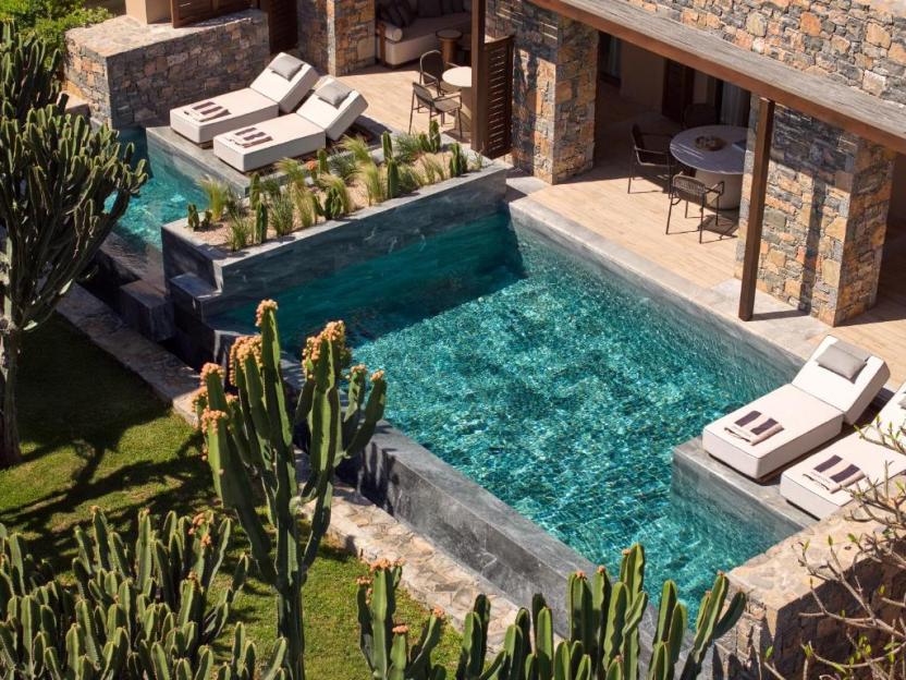 Top Hotel Resorts Featuring Amazing Kids Clubs: From Dance Parties to Indoor Race Tracks!