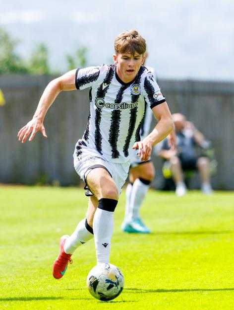 NINTCHDBPICT001006812430