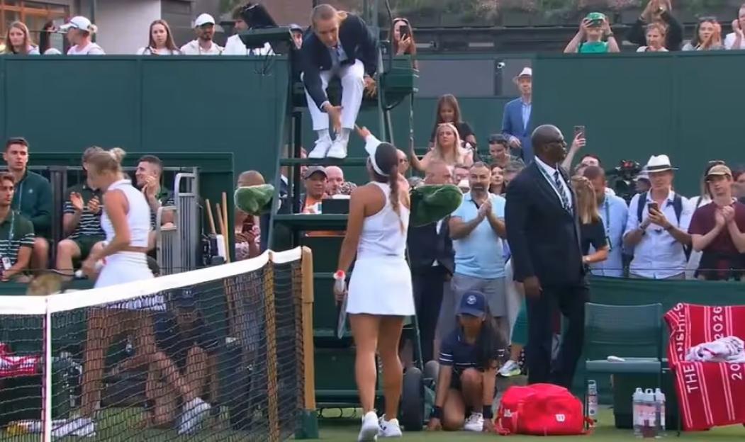 Wimbledon Sensation, 23, Gets a Firm Warning from Umpire for Dress Code Violation