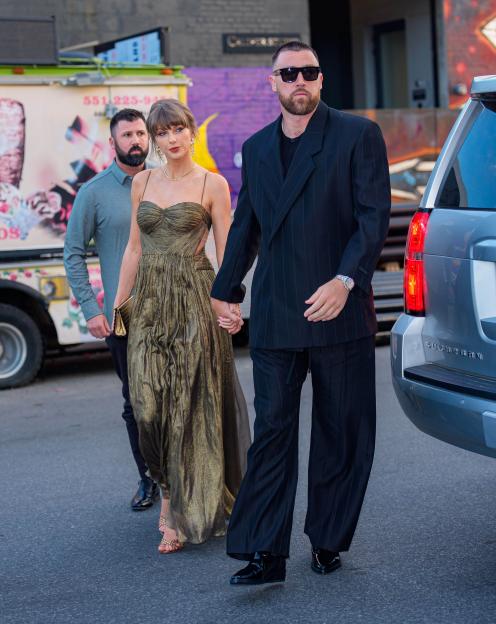 NEW YORK, NY - MAY 16: Taylor Swift and Travis Kelce are seen on May 16, 2026 in New York City. (Photo by XNY/Star Max/GC Images) Copyright: Getty - GC Images