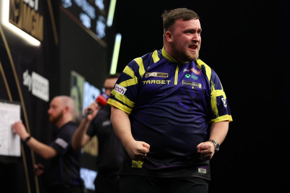 Man Utd Superfan Luke Littler Takes a Playful Jab at Rival Fan Ahead of Impressive European Tour Victory