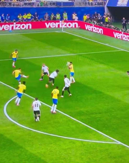 'Shock and Awe: Bruno Guimaraes Nearly Hits Brazil Teammate in the Face with a Point-Blank Ball!'