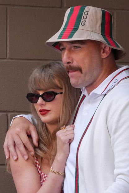 FILES-US-ENTERTAINMENT-MUSIC-SWIFT-KELCE