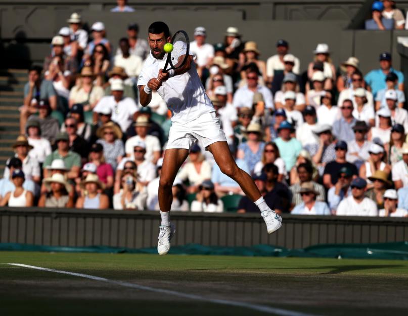 When Does Novak Djokovic Take the Court Today? Don’t Miss His Wimbledon 2026 Semi-Final Against Jannik Sinner!