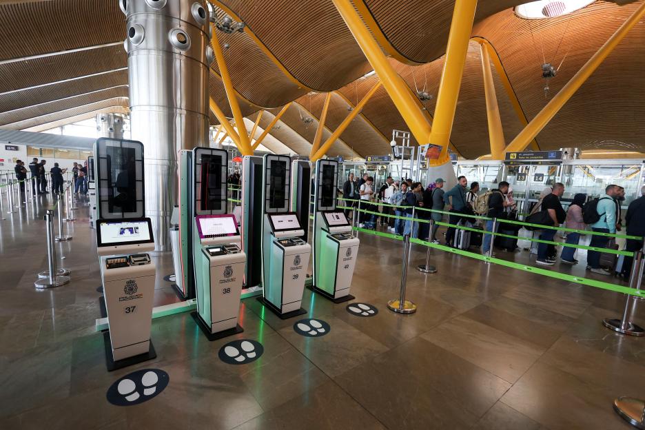 Automated kiosks for the European Union's Entry/Exit System at Madrid-Barajas Airport.