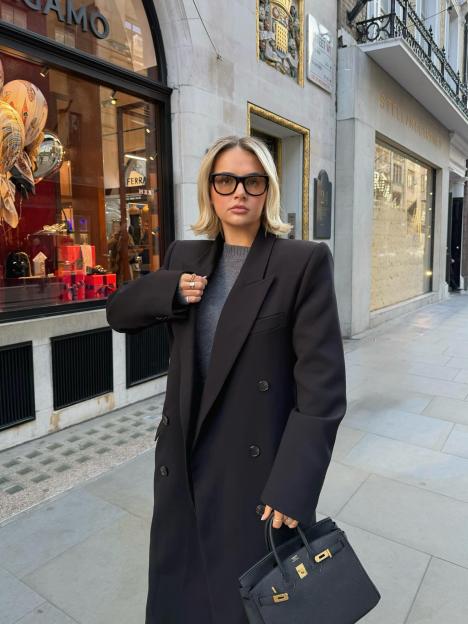 Molly-Mae Hague Unveils the Truth Behind Her Bob Haircut and Shares a Crucial Beauty Tip to Avoid Her Mistake