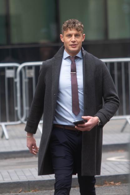 Scotty T's Annual Earnings Exposed as Lawyer Describes New Dad's Finances as 'Bleak'