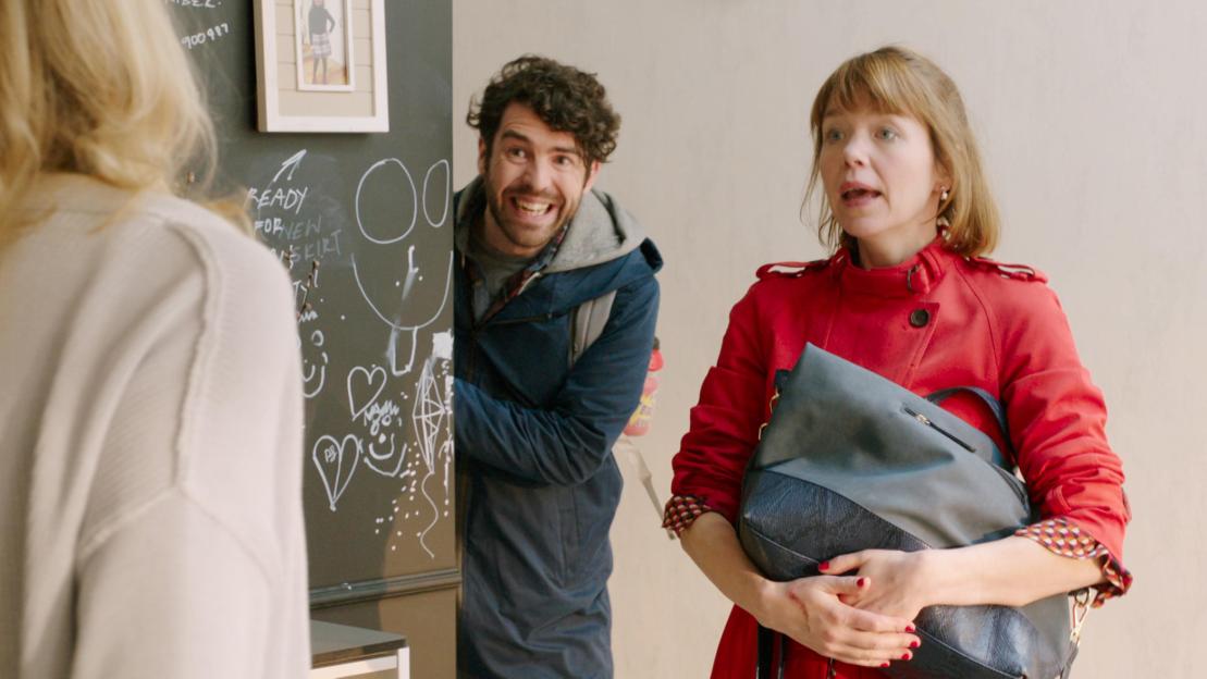 MOTHERLAND, from left: Paul Ready, Anna Maxwell Martin, (Season 1, ep. 101, aired in UK on Nov. 7, 2017/aired in US on May 10, 2018). photo: ¿Sundance Now/BBC / courtesy Everett Collection