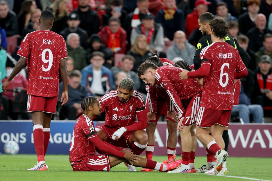 Iraola Provides Insight on Bradley Barcola Following Concerning Injury in His First Start After £123m Liverpool Transfer
