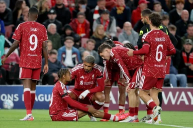Iraola Provides Insight on Bradley Barcola Following Concerning Injury in His First Start After £123m Liverpool Transfer