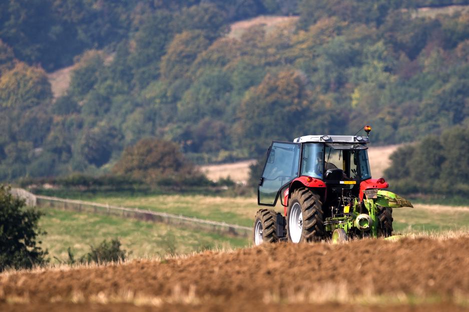 Tragedy as man in his 20s dies in single vehicle tractor crash as cops launch appeal for information