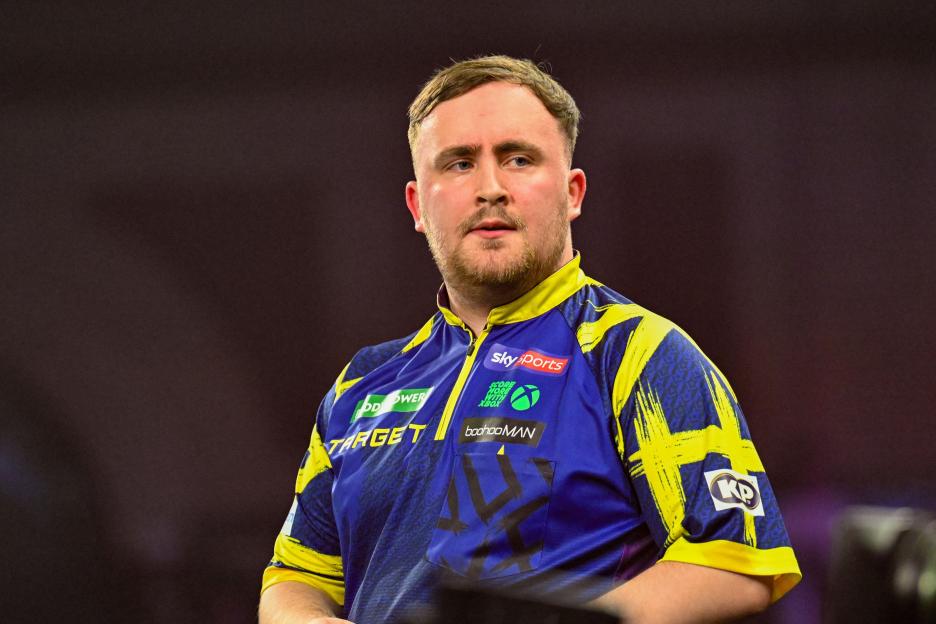 Sky Sports Darts Expert Stunned by Luke Littler's Controversial Actions in Heated Van Veen Showdown