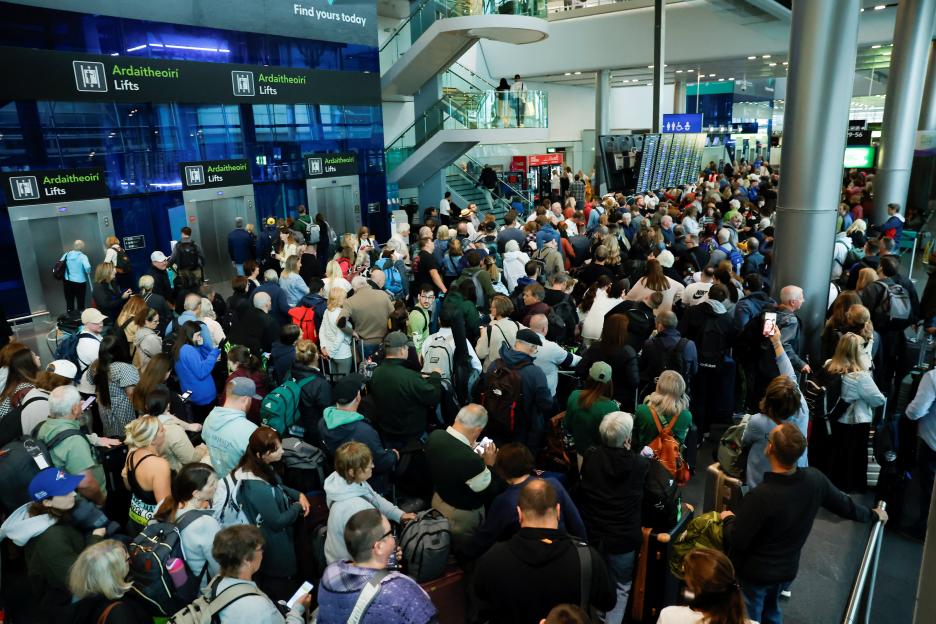 Dublin Airport's Terminal 2 evacuated as a "safety precaution\