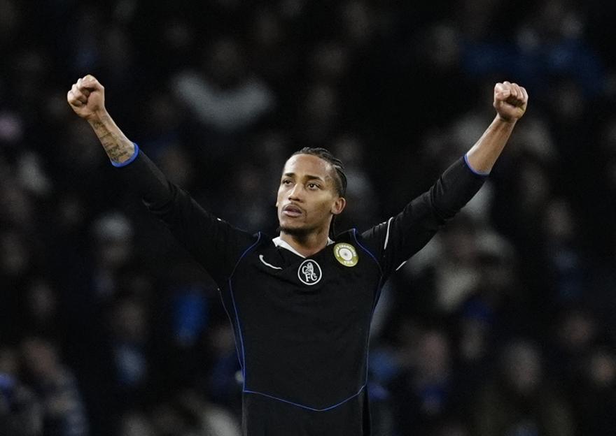 Chelsea Edges Napoli 3-2 with Late Drama: Joao Pedro's Brace Propels Blues into Top Eight and Eliminates Former Boss Antonio Conte