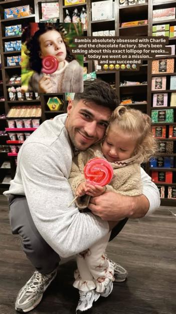 Bambi with her lollipop