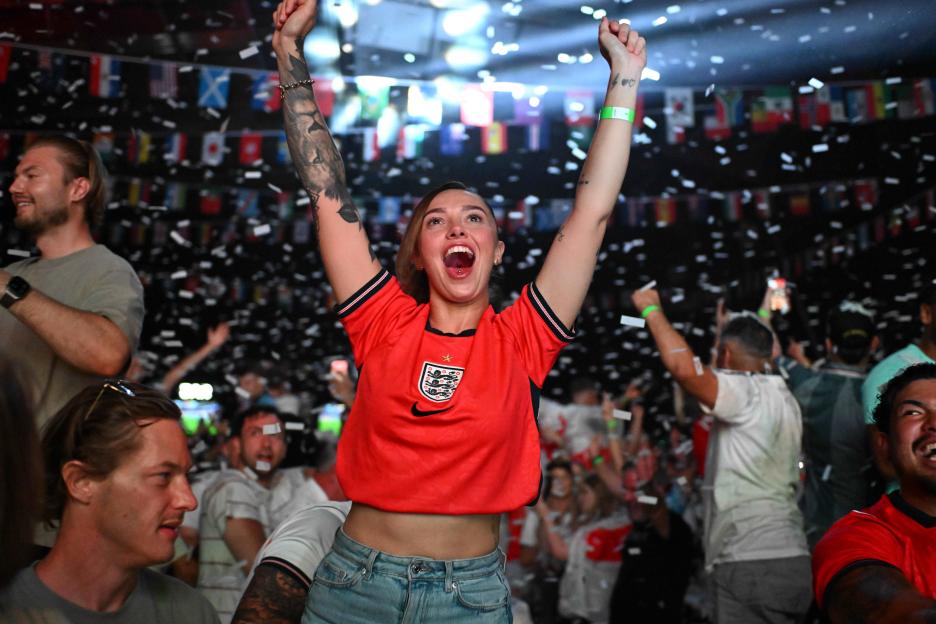 England fans celebrate their team's FIFA World Cup 2026 quarter-final win against Norway.