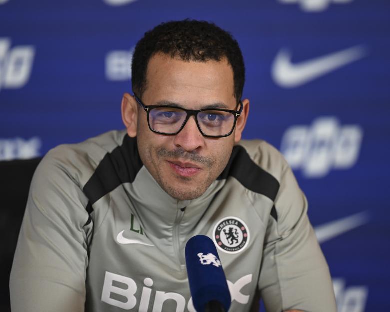 Chelsea Training and Press Conference