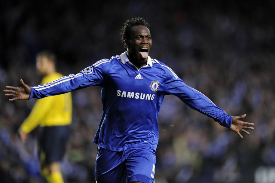 Chelsea player Michael Essien celebrating a goal against Barcelona.