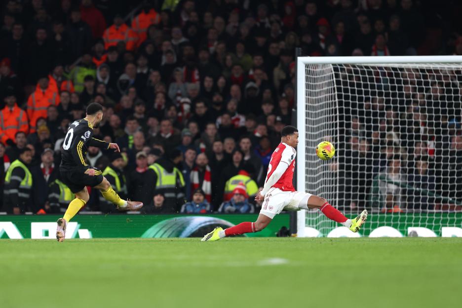 Arsenal 2, Man Utd 3: Cunha's Stunning Strike Shocks Gunners Just After Merino's Equalizer as Carrick's Comeback Gains Momentum