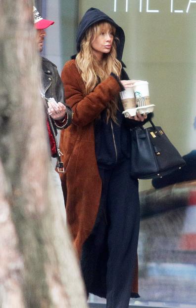 NINTCHDBPICT001054066292