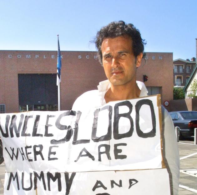 Anti-Milosevic Protester At The Hague
