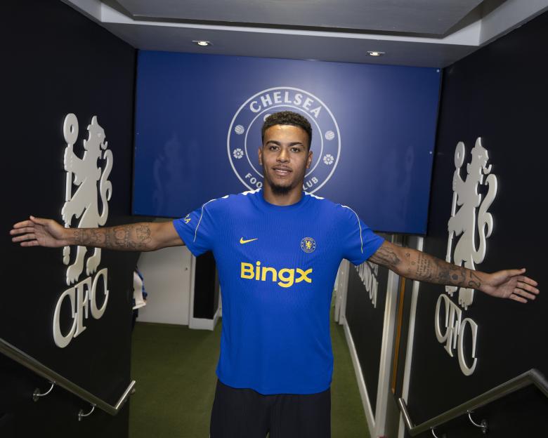 Chelsea FC Unveil New Signing Morgan Rogers