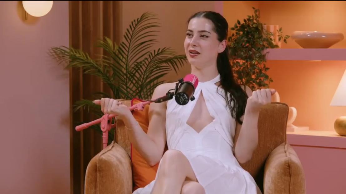 'Love Island Podcast Host Toni Laites Calls Yasmin Pettet 'Stuck Up,' Sparking Awkward Tensions'